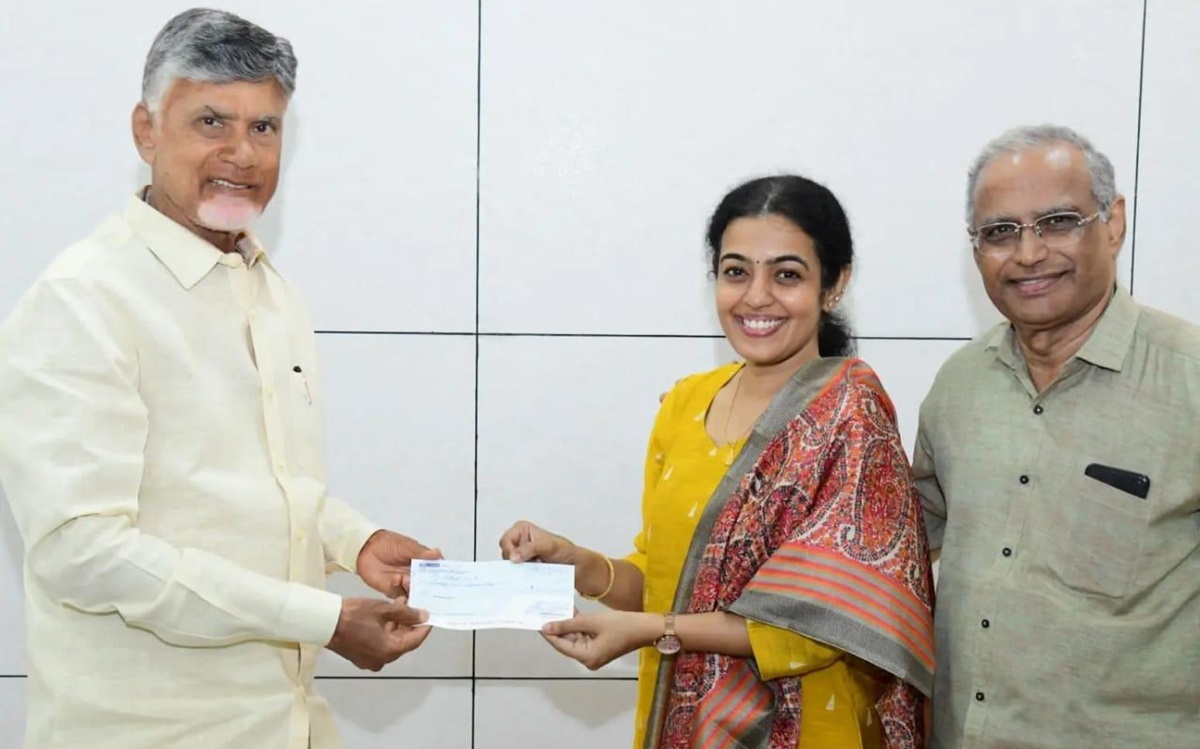Nandamuri Mohanakrishna Donated 25 Lakhs To CM Shri Chandrababu To Help The Flood Victims Of AP