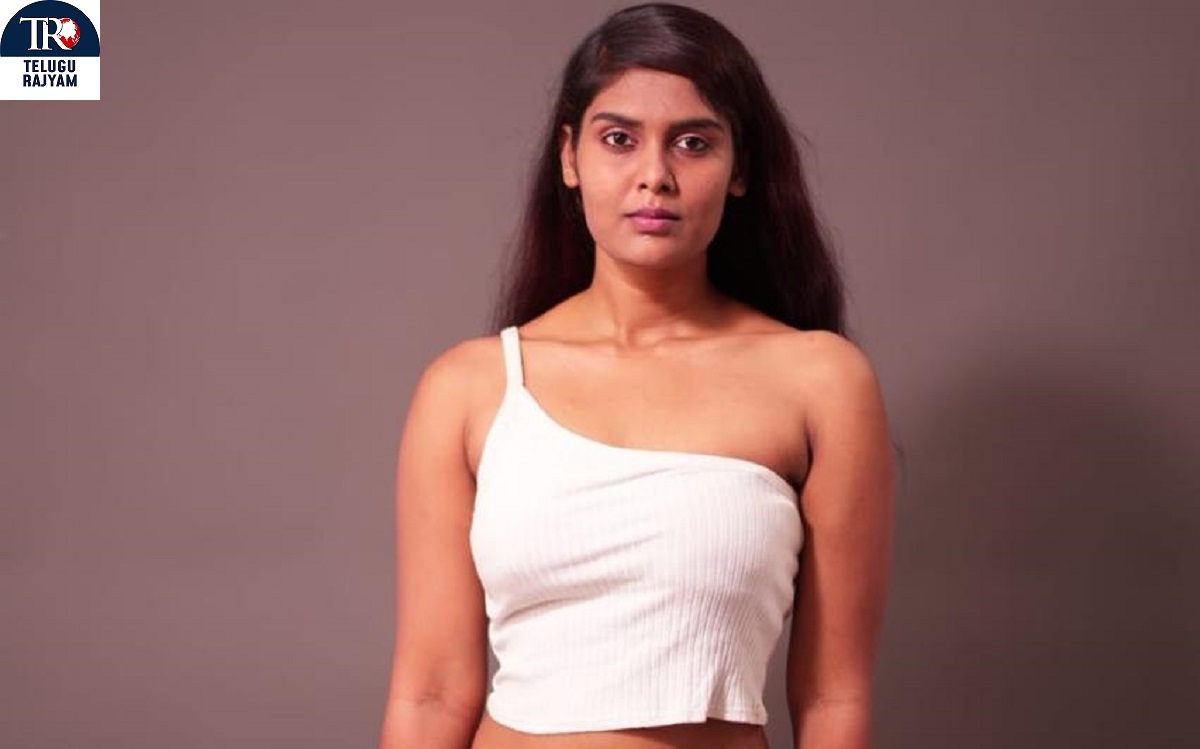 Hyderabadi Girl Alisha From Modeling To Silver Screen