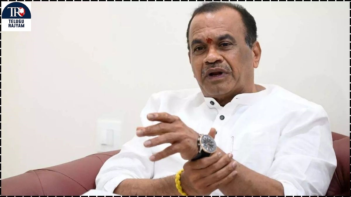 Good News For Film Workers: Minister Komatireddy Venkat Reddy Promises To Provide Houses