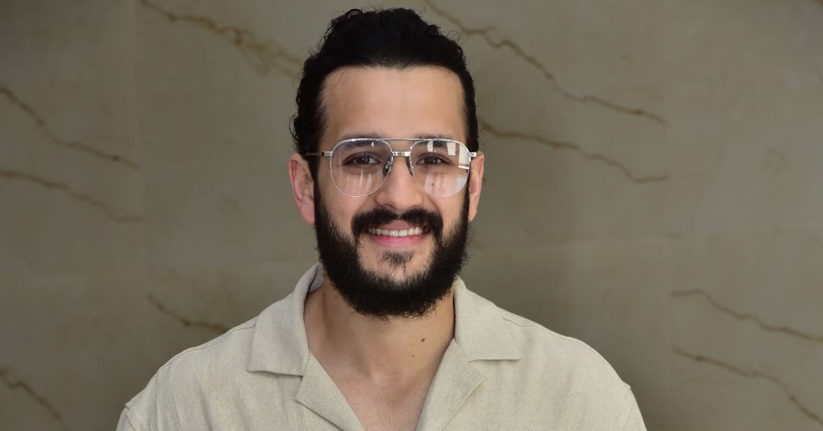 Akhil’s New Movie With Seema Backdrop!